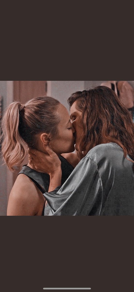 EmmaaGabriellaa's tweet photo. Okay beautiful people, CHAPTER EIGHT of my storylines is going to be under this beautiful and intimate picture πβ₯οΈ , #EmmaWrites #WhatWeAreNeverGoingToSeeOnStation19 #TheMoreYouLoveThemTheMoreIWillWrite #ItsThatSimple #Wattpad #ThankfulForEveryRead ππ₯°β₯οΈ https://t.co/yb9pVHPMeB
