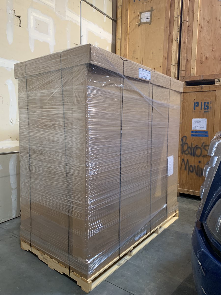 pedromoves999's tweet photo. WE DO WAREHOUSING. https://t.co/ChTCba5OSb