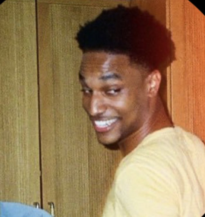 rektradio's tweet image. Join us for Episode 41 of @rektradio_ w/ @blknoiz06 

Ansem is a master trader of alts and small caps and known for catching trends early.  He’s been atop the current Friend Tech wave and we’re looking forward to chatting about what his past and what he sees coming in the future!…