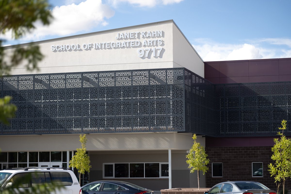 The Janet Kahn School of Integrated Arts got a makeover this year! 

Phase 1 of the project involved more than 35,000 square feet of new construction, including general education classrooms, a parent room, a kindergarten, and a mini gym. 

Read more: loom.ly/QBpgiPw