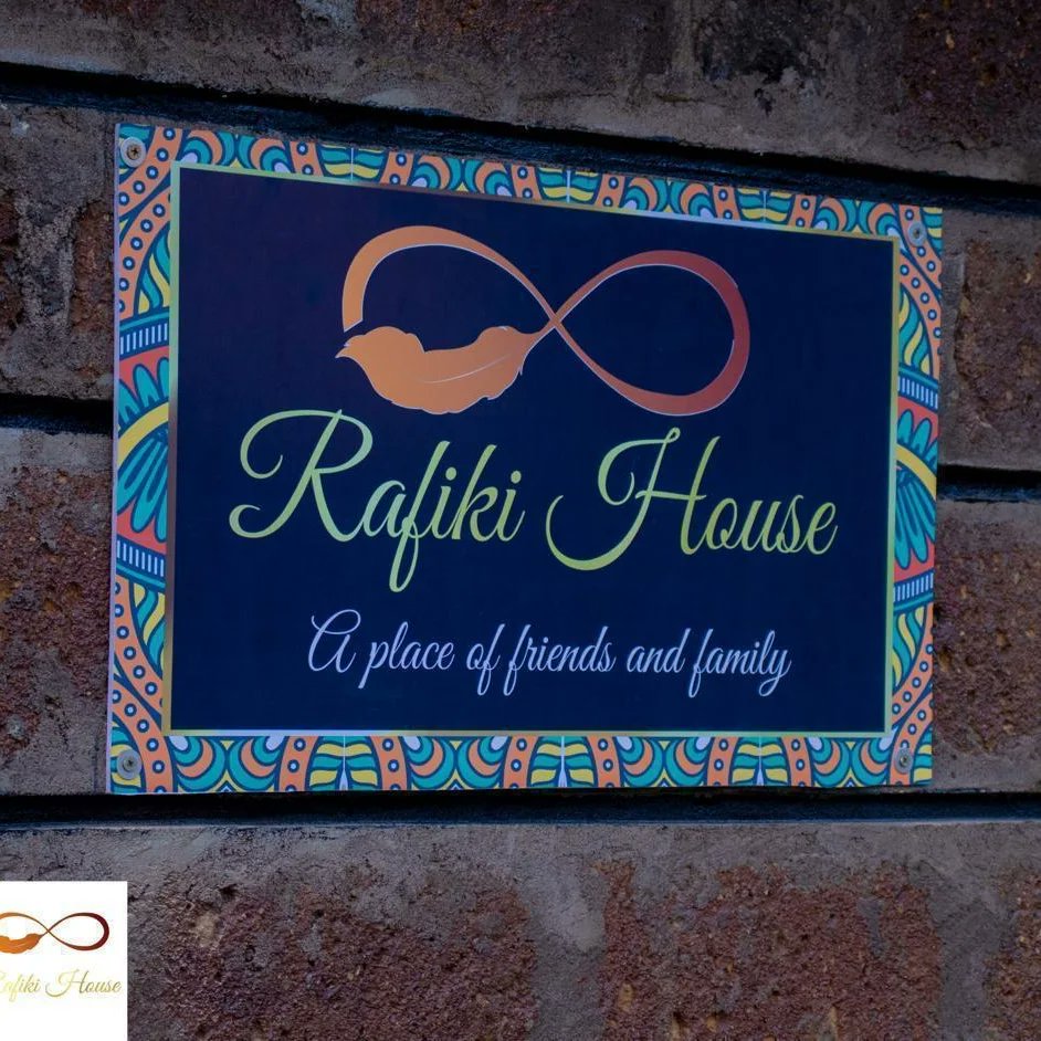 GreatNorthHosts's tweet photo. Rafiki House fully furnished one bedroom apartment offers modern amenities away from the hustle of Nanyuki town! 
The environment is quite friendly and so is the rate. At Ksh 3500/ per night for a capacity of 2pax! 
Make your reservations today via 0114975572.
#TheGreatNorthHosts https://t.co/Mzz8aHRilL