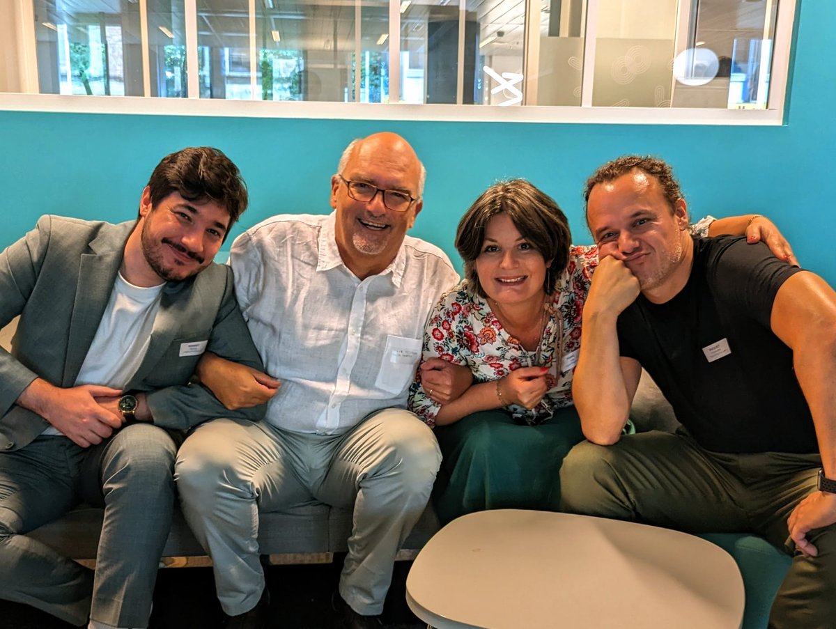 🇧🇪Belgium🇧🇪
Exciting news from Digital Pharma Lab !🚀

We are thrilled to share with you this presentation of Coalition Next in Belgium🇧🇪 where startups tackle healthcare challenges and present cutting-edge solutions. Stay tuned!

#CoalitionNext #PitchDay #StartUps #BelgiumTech