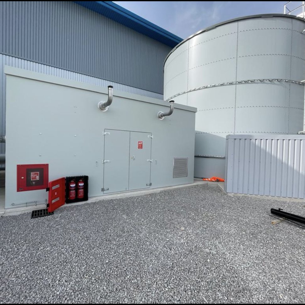 ProtiveSecurity's tweet image. New Fire Extinguishers installation by Protive Security, Internally &amp;amp; Externally at a pharmaceutical wholesalers &amp;amp; distributor in Yorkshire which has had a Warehouse Building Extension. #Fire #Extinguishers #Security #Protive protivesecurity.co.uk