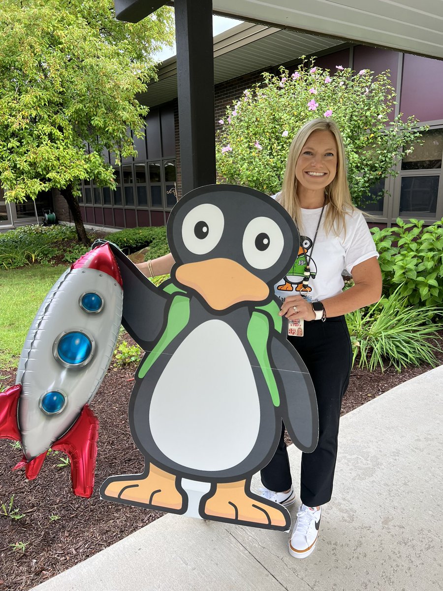 ST Math launch week <a href="/Meadowbschool/">Meadow Brook School</a> starts today. Excited about some small fun ways we are getting teachers and students excited about our great year of math ahead!! <a href="/MrsHannahBrewer/">Hannah Brewer</a> <a href="/STMath/">ST Math Educator? Follow us on MINDEduOrg!</a> @Mass_STEMHub