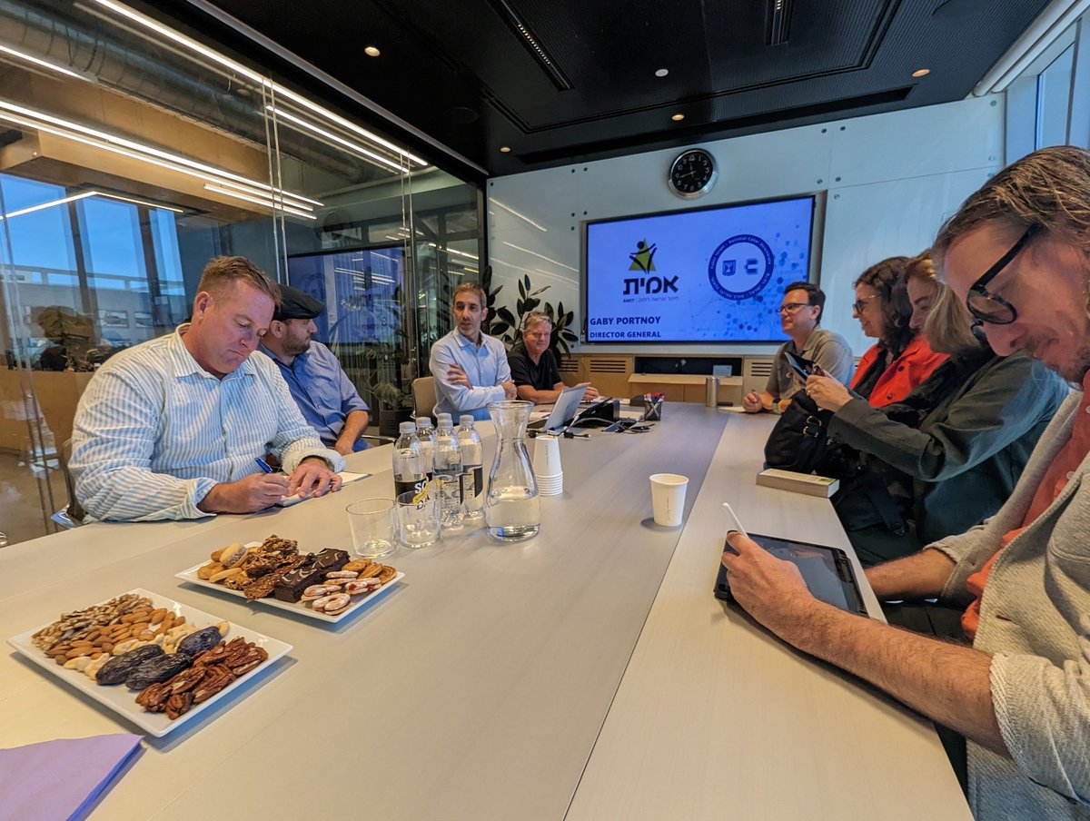 NewtechhighCFE's tweet image. An absolutely amazing and inspiring day today seeing how Amit School network is bringing adult connections and relevance to learners across Israel! More to come this week! #pbl #pblchat