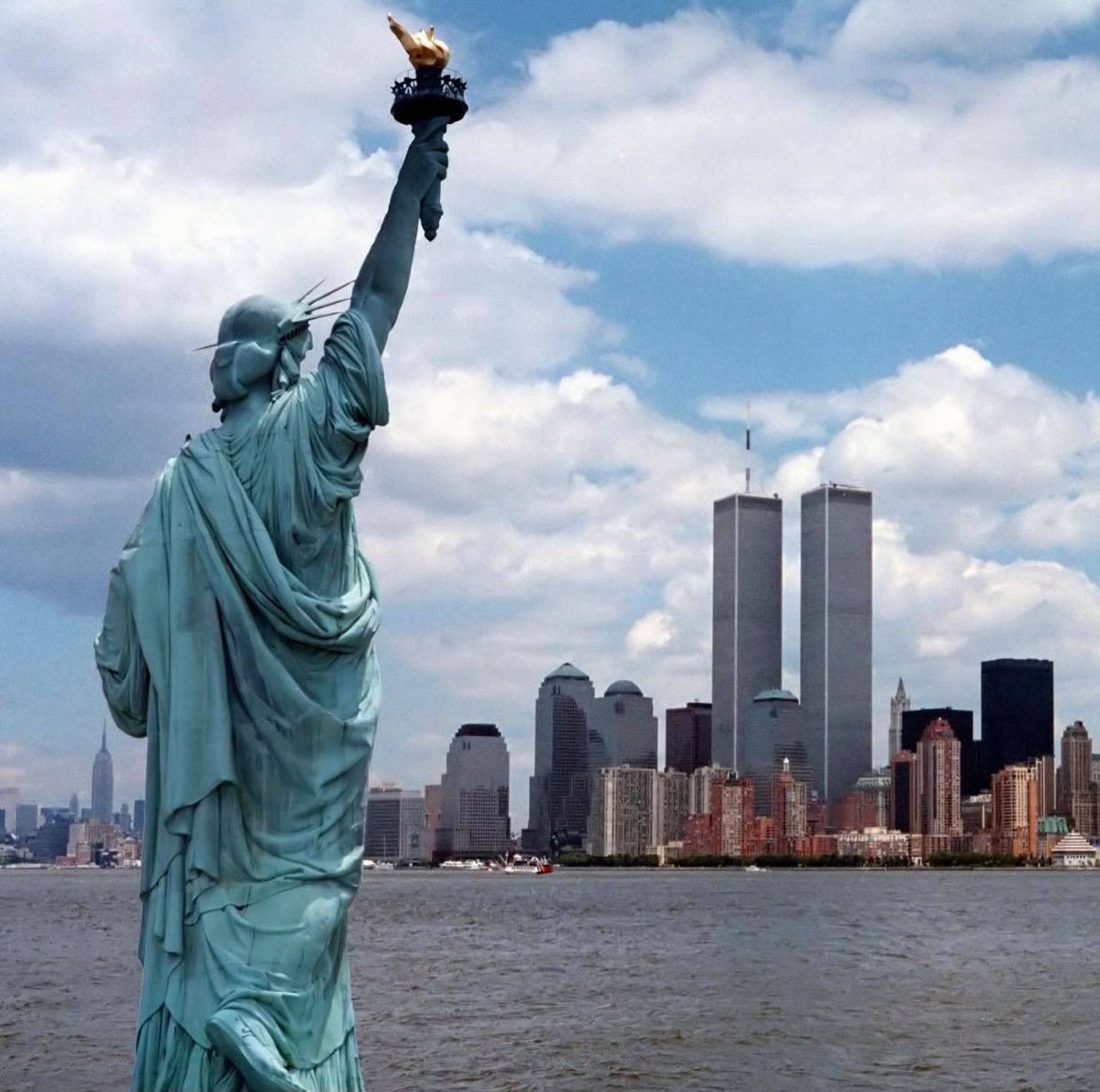 New York City. Washington DC. Shanksville, PA. We will never forget… 🇺🇸❤️