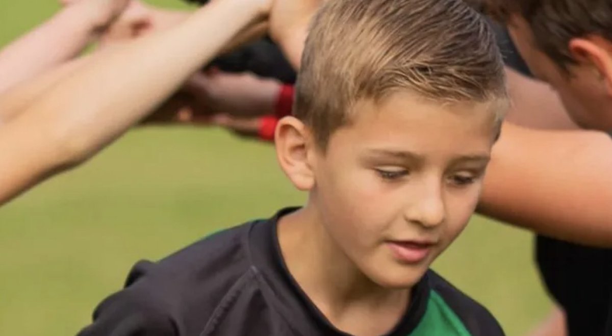 dragonsrfc's tweet photo. 🐉We were devastated to learn of the tragic passing of @beaufortrfc_ mini/junior player Lewi Sullivan. Our thoughts & prayers are with his family & friends 🙏
A fundraiser for those that cared for him is underway - please show your support⤵️
▶️ https://t.co/ogh8zQX8c9
#RIPLewi https://t.co/gPO88v1lge