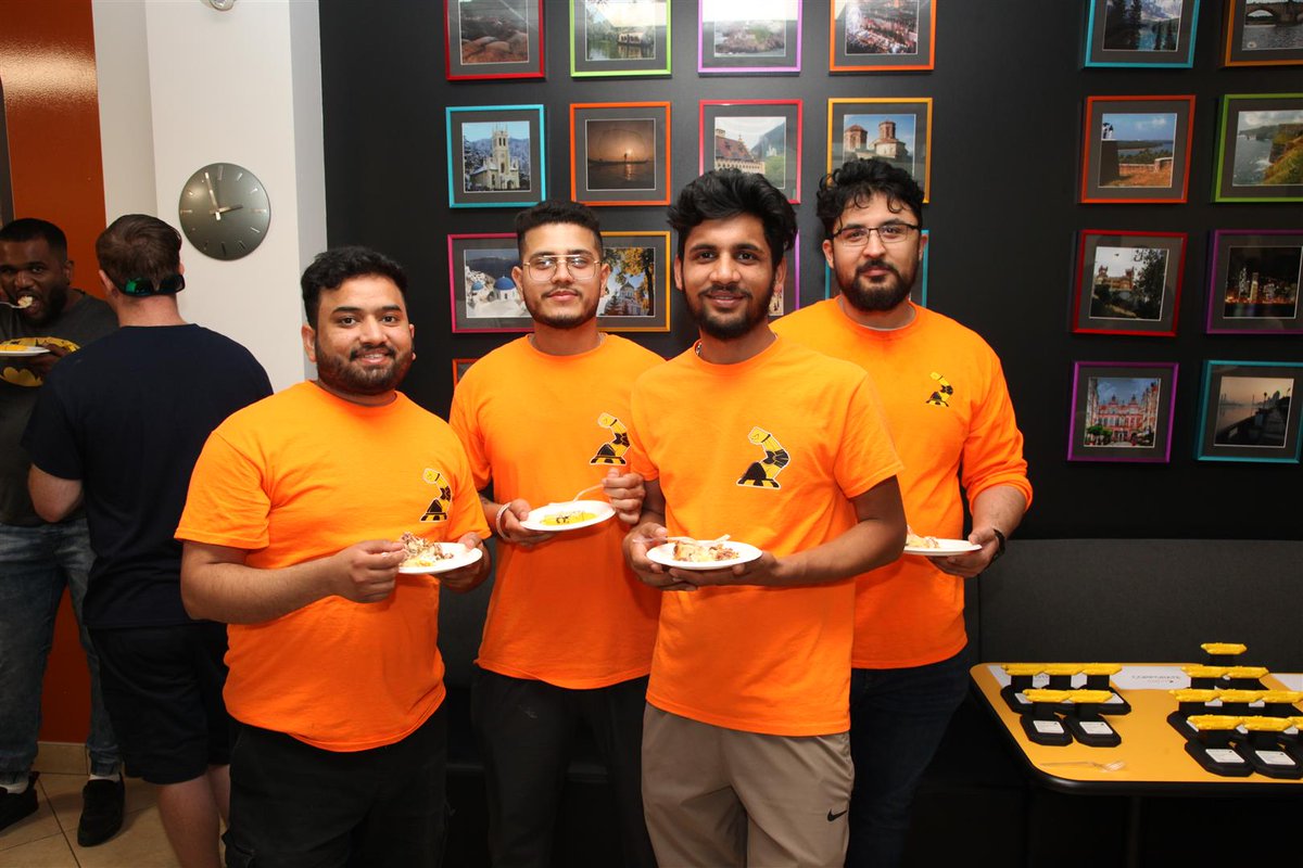 ArmstrongWarehousing tweet media