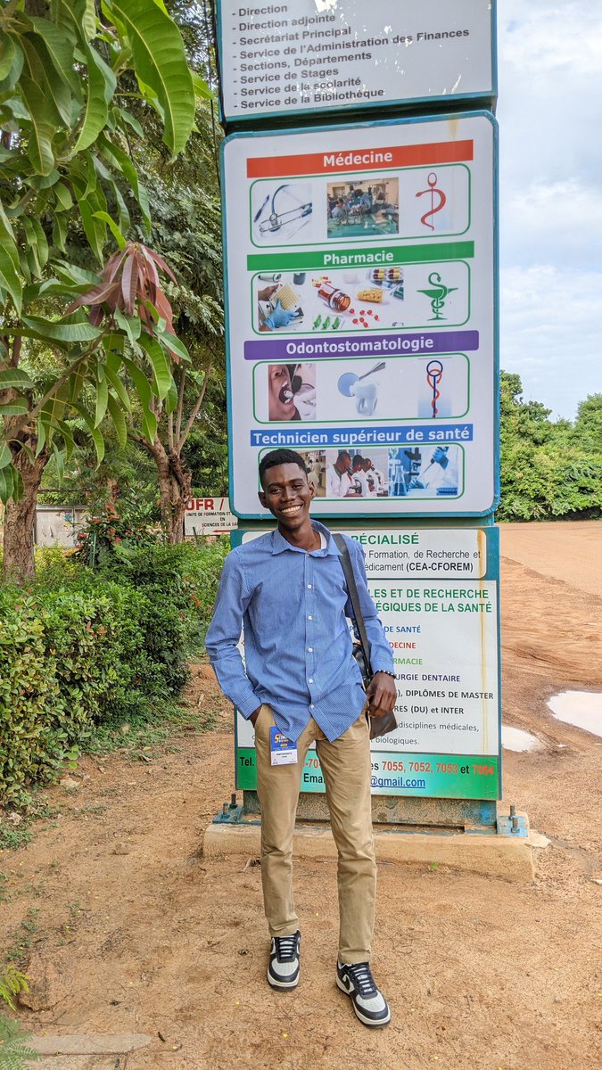 I_am_Freider's tweet photo. Un mois déjà que nous avions pris la route pour Ouaga, la peur au ventre mais confiant en Dieu...
Et Dieu merci nous avons effectivement participé au 5ème congrès annuel du #RESDAO (Réseau des Étudiants en Sciences Dentaires de l'Afrique de l'Ouest). @UniveLomeTg @Universite_JK https://t.co/9eLzxdF13M
