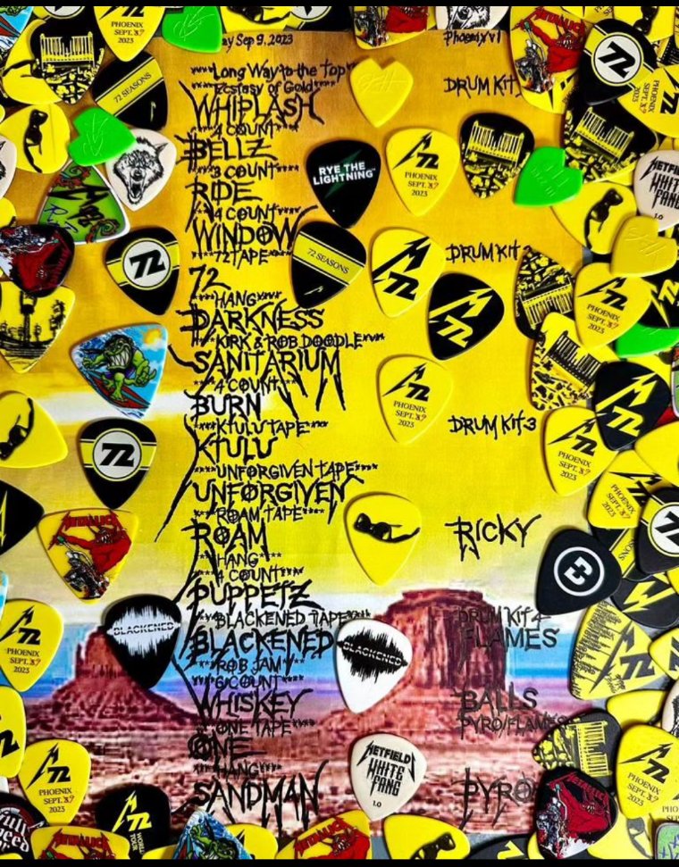 argentinaamber's tweet image. #BuenLunes amigos! Buen inicio de semana! #Metallica finalmente pudo concretar la segunda noche del #NoRepeatWeekend en #M72Phoenix luego de la recuperación de #PapaHet 💪 y aquí le dejamos el Setlist completo!🔥🤘🏻😎