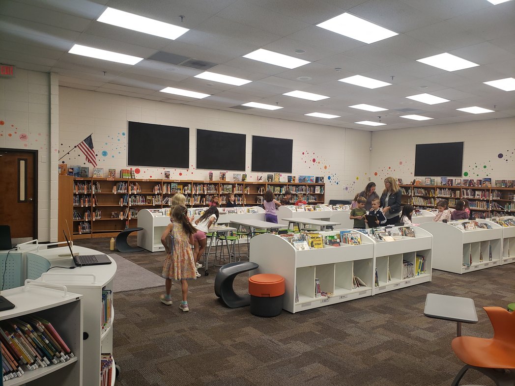 Mt. Bethel ES Learning Commons tweet media