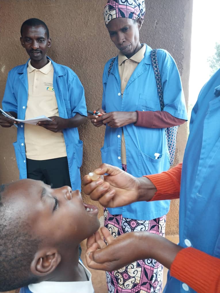 jalisector's tweet photo. @jalisector turi mu gikorwa cyo #gukingira abana doze ya 2 y'urukingo rw' #IMBASA mu tugali n'imidugudu yose @minisanterwanda @RwandaLocalGov @Gasabo_District @ngangare1 @umwigemepo @pudence https://t.co/xWv2meaExL