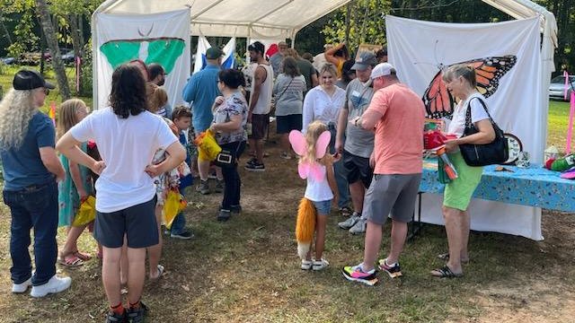UT AgResearch (@utagresearch) on Twitter photo The Butterfly Festival Saturday was outstanding! The event attracted over 1500 participants. A big thanks to our FRREC team, the UT Arboretum Society members, Prof. Gerome Grant, and all the other volunteers for making the field day a great success! <a href="/KC4UTIA/">Keith Carver</a> <a href="/UTIAg/">UT Institute of Agriculture</a> <a href="/HongweiXin12/">Hongwei Xin</a> The Butterfly Festival Saturday was outstanding! The event attracted over 1500 participants. A big thanks to our FRREC team, the UT Arboretum Society members, Prof. Gerome Grant, and all the other volunteers for making the field day a great success! <a href="/KC4UTIA/">Keith Carver</a> <a href="/UTIAg/">UT Institute of Agriculture</a> <a href="/HongweiXin12/">Hongwei Xin</a>