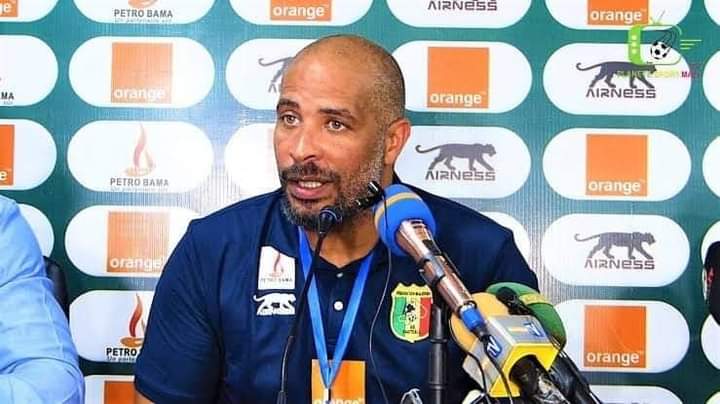 asolimana67's tweet photo. إريك شيل مدرب منتخب مالي :

تم إستبعاد اليو ديانج  من مباراة غد أمام كوت ديفوار حفاظاً عليه بسبب مباراه هامه مع فريقه نحن بلد متعاون مع الجميع https://t.co/cFSzSQbsk2