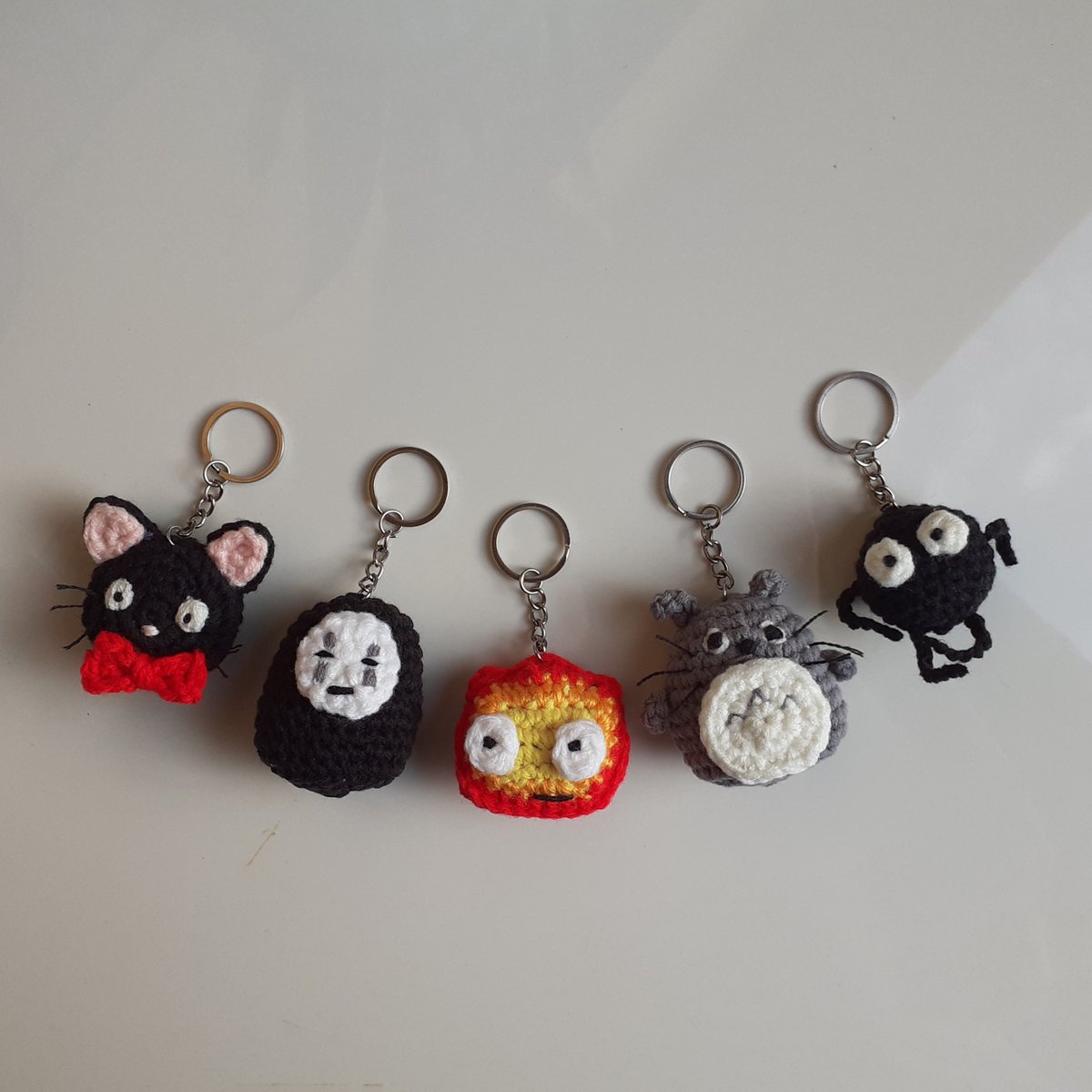 stitchenles's tweet photo. @clody_clod getting promoted on a friend's alter acc goddamn,, if u like cute stuff here are my works baka sakaling matuwa sayo katalking stage mo ! https://t.co/xlTZUyEvP8