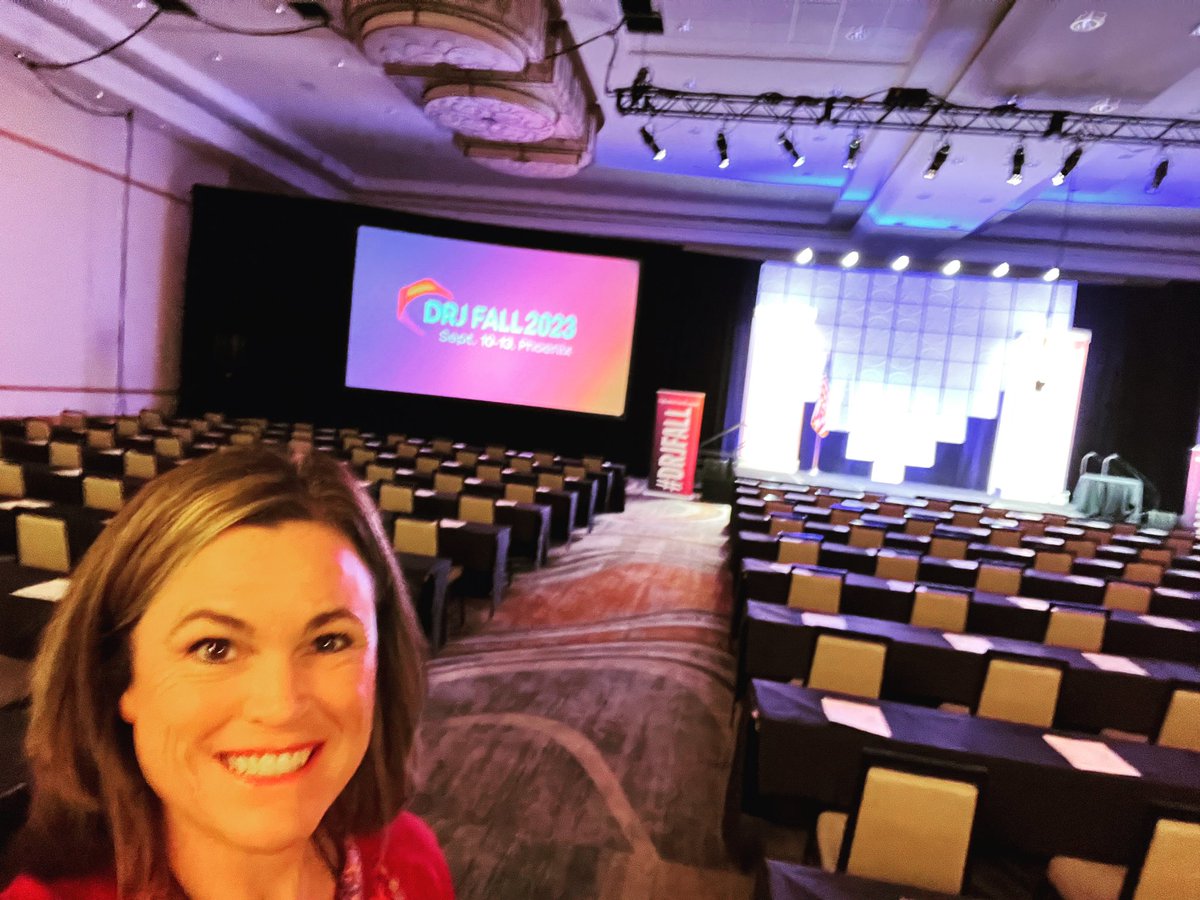 heidihanna's tweet photo. Looking forward to recharging the room at #drjfall @drjournal https://t.co/bI3S5gAH1f