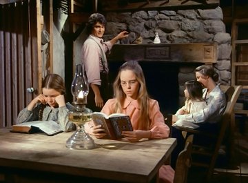 TVTango's tweet photo. 📺Today TV History: LITTLE HOUSE ON THE PRAIRIE Premiered 1974 NBC @LHPrairie w/ #MichaelLandon @MEGBusfield #KarenGrassle #MelissaSueAnderson @Arngrim @RachelGreenbush #SidneyGreenbush #RichardBull #KatherineMacGregor #JonathanGilbert #VictorFrench About https://t.co/4HNS7sdkQO https://t.co/fMIeZ3PK4d