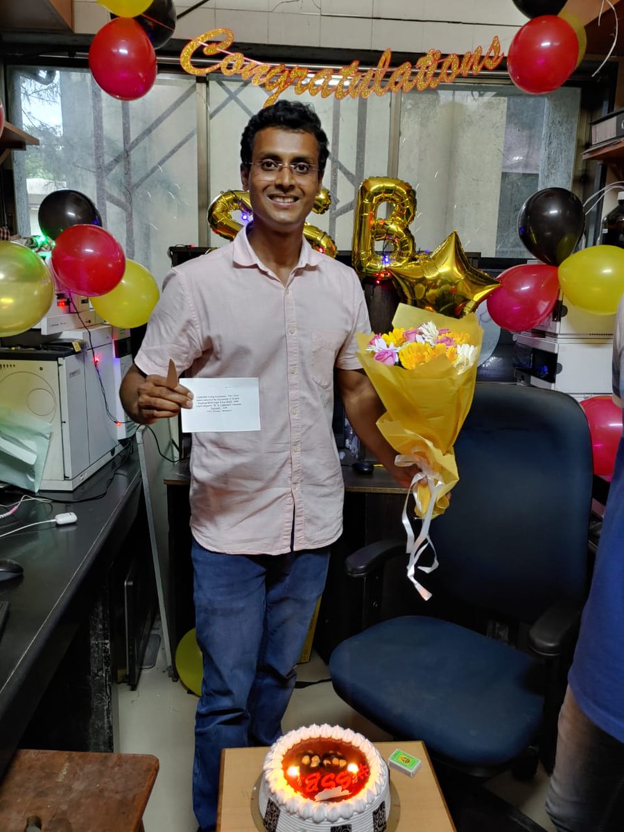 When the boss wins the best science award in the country. Congratulations <a href="/maiti_iitb/">Debabrata Maiti</a>.