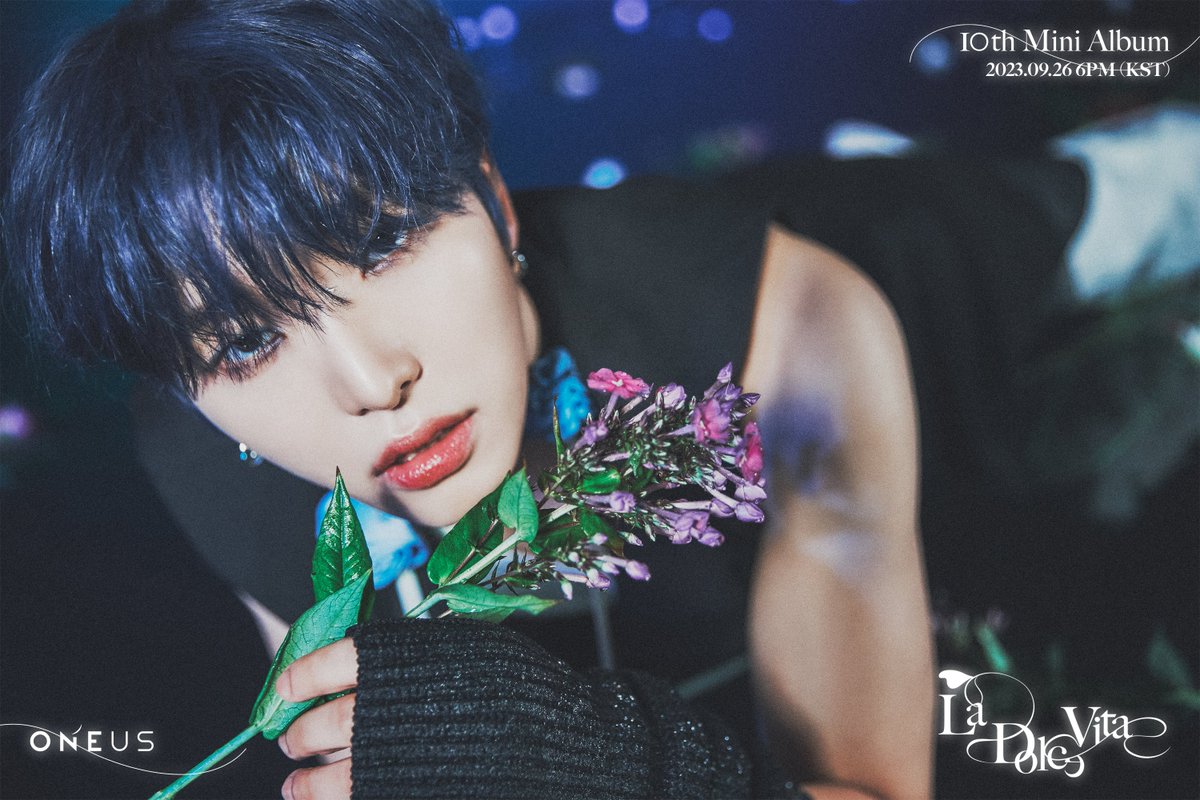 official_ONEUS's tweet image. [#원어스]

10th Mini Album [La Dolce Vita]

💧 CONCEPT PHOTO 💧
🔹 SEO HO 🔹

2023.09.26 6PM (KST) RELEASE✔

#ONEUS #La_Dolce_Vita 
#Baila_Conmigo 
#서호 #SEOHO