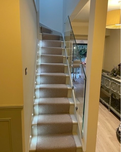 pro_railing's tweet photo. Budget Spigots, glass stiffeners & glass panels from stock.
To find out more, please visit:
๐ https://t.co/ynzM1ywvD4
โ๏ธ 01708 39 80 80
๐ง info@prorailing.co.uk
#construction #buildingmaterials #prorailing #balustades #fhb #fhbrundle #landscaping #building https://t.co/2yXRRJA9UE