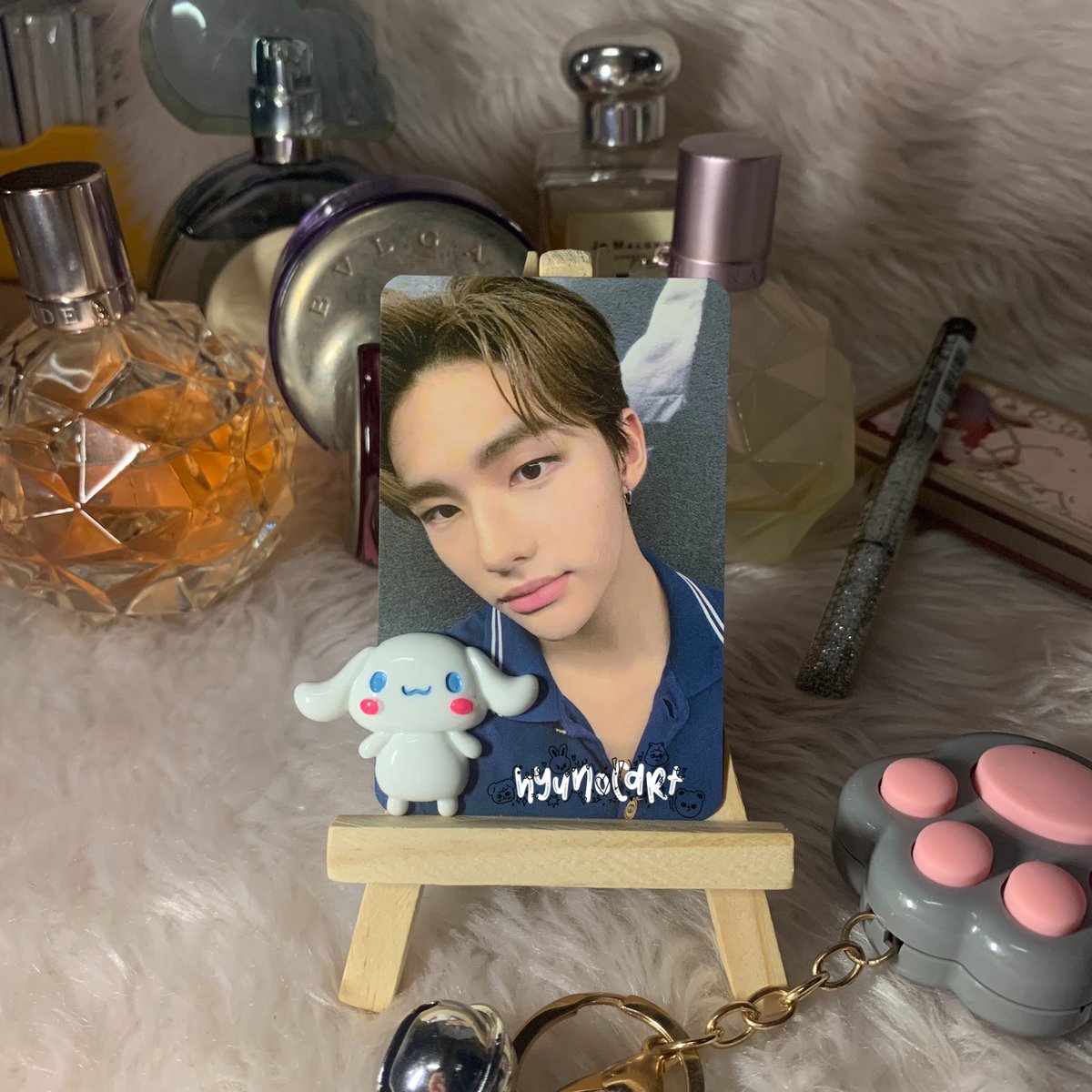 hyunocart's tweet photo. wts lfb skz straykids ph

Hyunjin taiwan pc 

Qyop (1st pic) + 5000 (2nd&amp;3rdpic)

~onhand
~strictly selling as set 
~don’t claim if sensitive 

Dm/reply to claim https://t.co/OO9bywpM2P