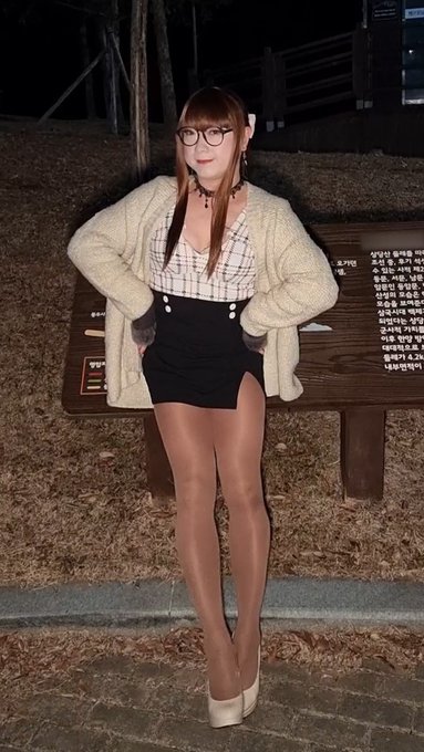 홀몬약 때문인가? 살이 안빠지네ㅜㅜ 이번달에는 77Kg 일때만 업해야겠다.. 이렇게 정해놓으면 업하기 위해서 살빼겠지..ㅋ 다음달에는 76kg.. https://t.co/7XwRj