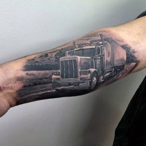 jbear_crypto's tweet photo. #cool #tattoo https://t.co/7APZQdi9jn