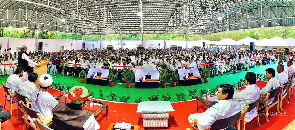 Ashok Gehlot tweet media