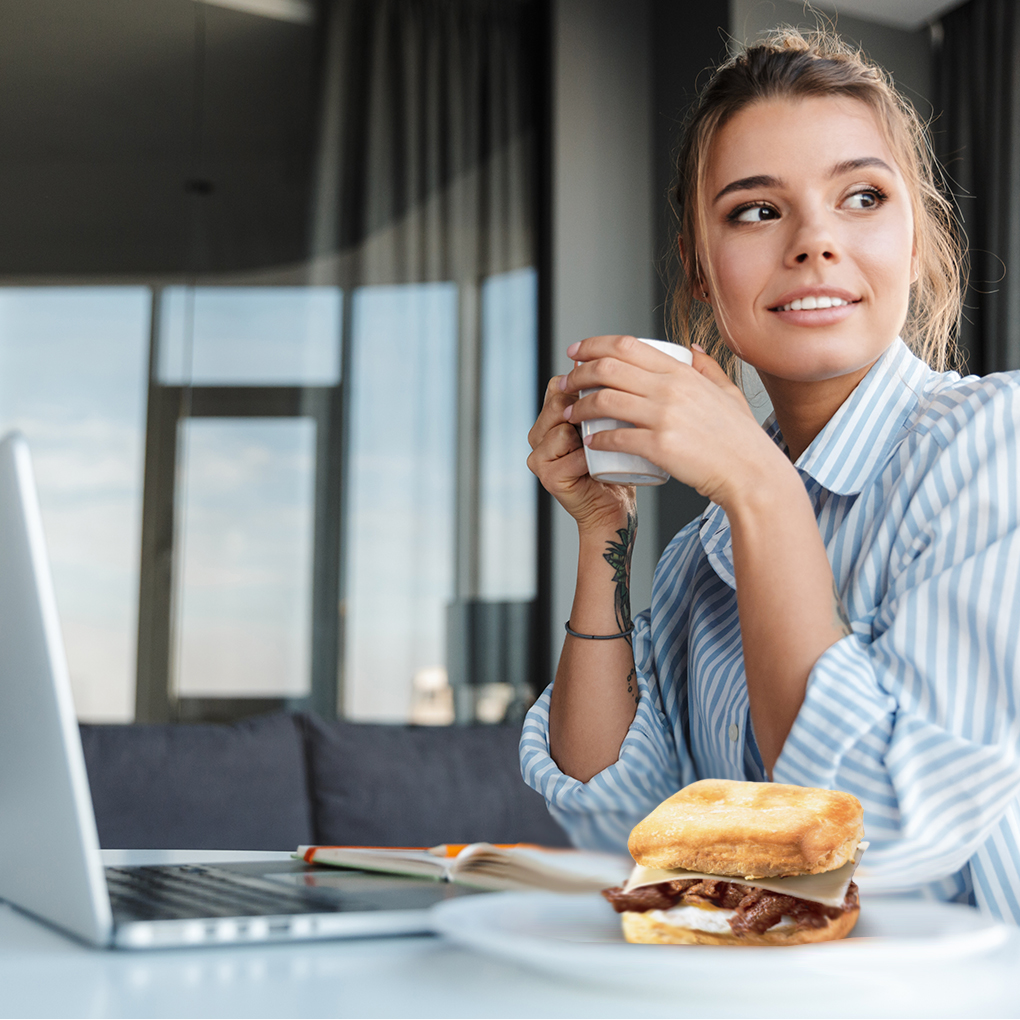 Donair and Egg Brekwich makes a delicious lunch!  Right now you can get 2 for $6 All Day Long.  #mondaymood  #mondayfeels