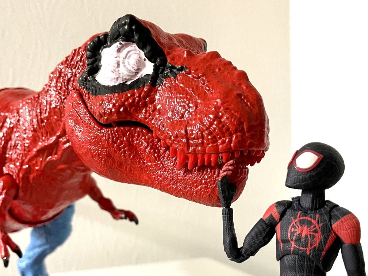 xxx_comics's tweet photo. スパイダーレックス塗装計画④-2
後は歯の塗装・胸のスパイダーマーク
#スパイダーマン
#Spiderrex https://t.co/yvm1KbBIFi