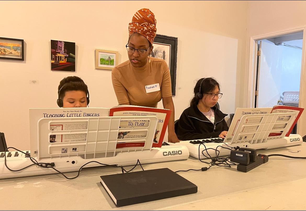 NCArtsCouncil's tweet photo. Join us in celebrating National Arts in Education Week Sept 10-16! As students and teachers return to the classroom, help spread the word that the arts are an essential educational building block. 

What’s your experience with art in schools? https://t.co/xZmzkQak7l