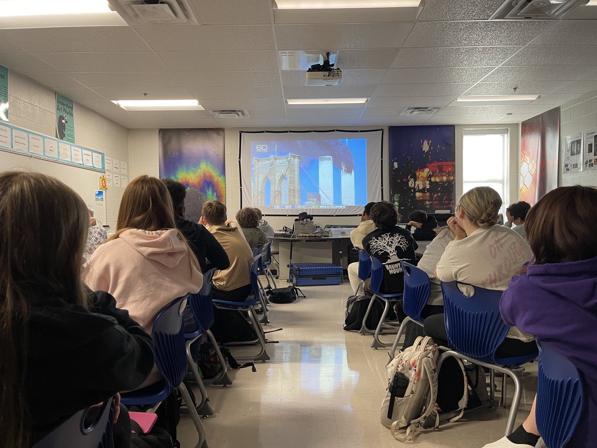 19 years of teaching, 19 years of teaching students about 9/11. I will never forget , ⁦@ReginaWilsonVS⁩, and I am committed to making sure our young people wont either. ⁦@BartlettSchools⁩