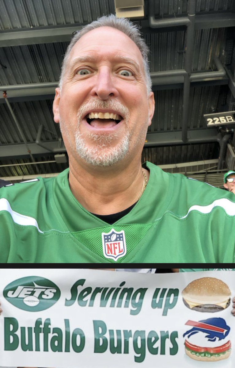 Dr_Gman's tweet image. JETUP BOYS n’ GIRLS!!!
Anyone HUNGRY???!!!!
I got BUFFALO BURGERS waiting to GRILL!!!
J-E-T-S 
JETS JETS JETS!!!
#JETSMOB #JETSHangerNation
#JETStakeFlight🏈🛩️
#JETSfootball🏈
#GANGREEN🏈