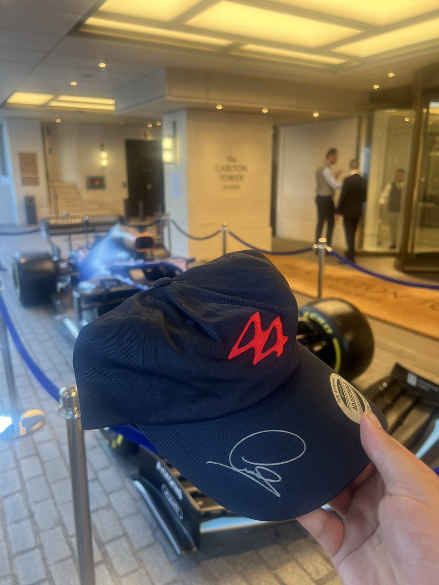 AFCTransNews's tweet photo. @LewisHamilton Loving life after having your signature tattooed on me 🤩 https://t.co/hC439xtbdc