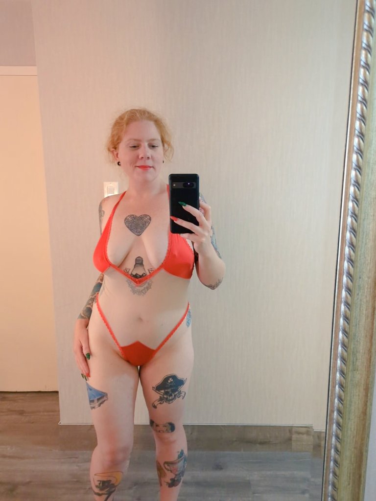 🇨🇦 Alice ~ Canadian Floozie🇨🇦 tweet media