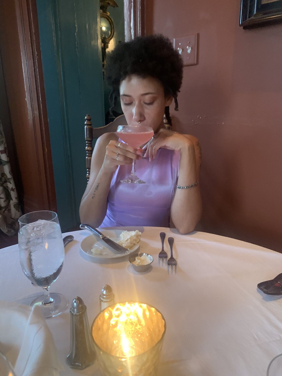 I had sm fun visiting Savannah for my birthday weekend 🥹💕!  I love a lil getaway ☆ ˖˚˳⌖