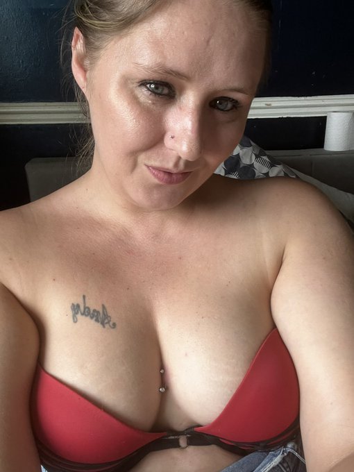 Sfs subscribe follow and retweet https://t.co/ml8Ex9G7FL https://t.co/8hzuCGM9MP