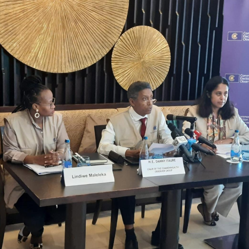 commonwealthsec's tweet photo. The #Commonwealth Observer Group, chaired by former President of Seychelles, H.E. @DannyFaure, has commended the people of Maldives for the manner in which they exercised their right to vote at their presidential elections on 9 September 2023. 

#CommonwealthElections