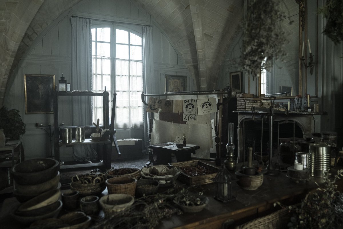 TWalkingDWorld's tweet photo. New behind-the-scenes photos from Episode 101 of #TWDDarylDixon featuring the Abbey set! https://t.co/9n2mL8tEqE