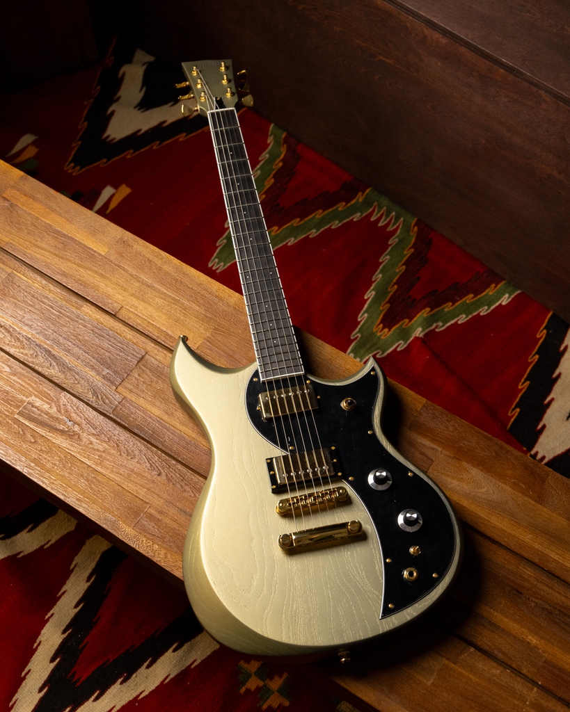 themusiczoo's tweet photo. 𝐎𝐧 𝐭𝐡𝐞 𝐬𝐞𝐚𝐫𝐜𝐡 𝐟𝐨𝐫 𝐚 𝐬𝐢𝐜𝐤 𝐃𝐮𝐧𝐚𝐛𝐥𝐞?
Your search should end here with this awesome 𝐃𝐮𝐧𝐚𝐛𝐥𝐞 𝐔𝐒𝐀 𝐂𝐮𝐬𝐭𝐨𝐦 𝐒𝐡𝐨𝐩 𝐂𝐲𝐜𝐥𝐨𝐩𝐬 in Zenith Gold!
Grab it here: https://t.co/9ZAUx3WL0u
#dunable #dunableguitars https://t.co/6BsXB2gR3k