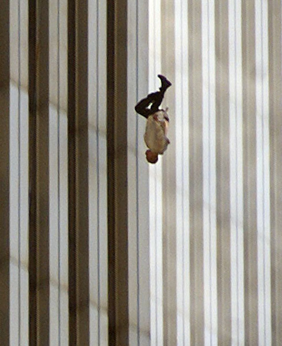 Jo121325's tweet photo. Before the Biden Administration decides to take the death penalty off the table for the 911 radical Islamic terrorists at #Guantanamo Bay, someone should remind them of the death sentences they inflicted on people like the #FallingMan. #TwinTowers
#TheWorldTradeCenter https://t.co/ifpilgyUNv