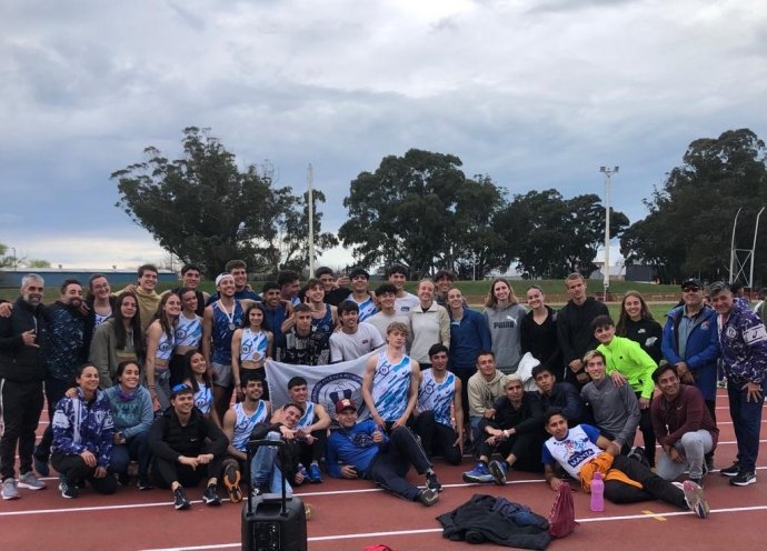 webfamok's tweet photo. FAM OBTUVO 29 MEDALLAS Y EL PRIMER PUESTO EN EL NACIONAL U23 EN MAR DEL PLATA

El conjunto metropolitano conquisto 13 doradas, 10 plateadas y 6 de bronce en el certamen argentino de la categoria U23
https://t.co/2Thvu3H9Zi https://t.co/a76gWdClnV