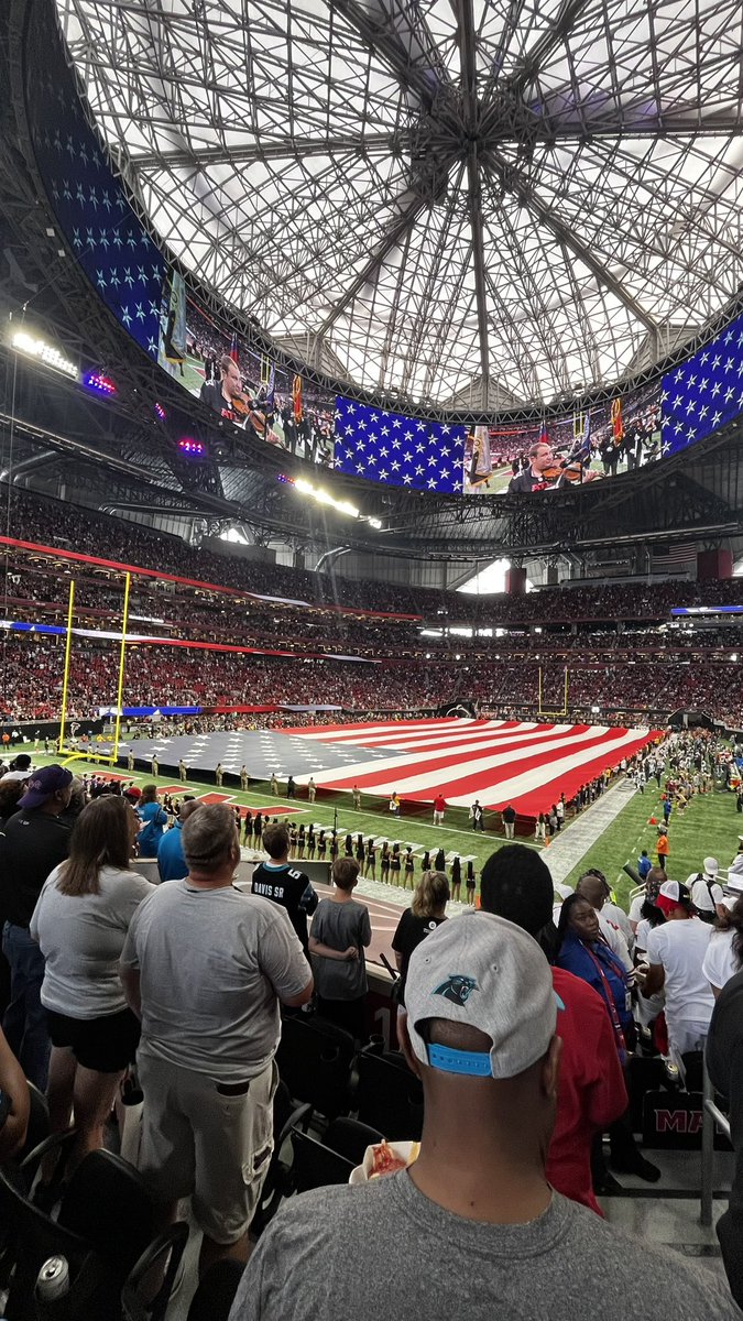 alohaitsangie's tweet photo. @AtlantaFalcons @MBStadium twas quite the day, indeed https://t.co/SC1K9t0R9W