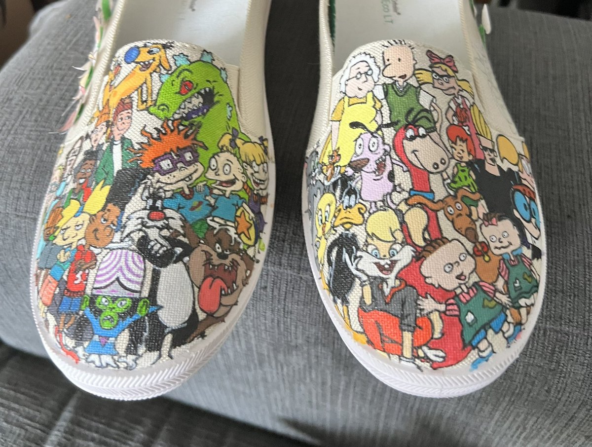 CustomKicksTO's tweet photo. AVAILABLE FOR COMMISSION! 🎨

We hand paint completely custom 1:1 shoes based on whatever you like! 🔥

Heres a few recent samples, including a pair we made and sent to Carlos Alcaraz to celebrate his Wimbledon title! 🏆

DMs are open if you have any questions!🫡 https://t.co/q1JHzXiijv