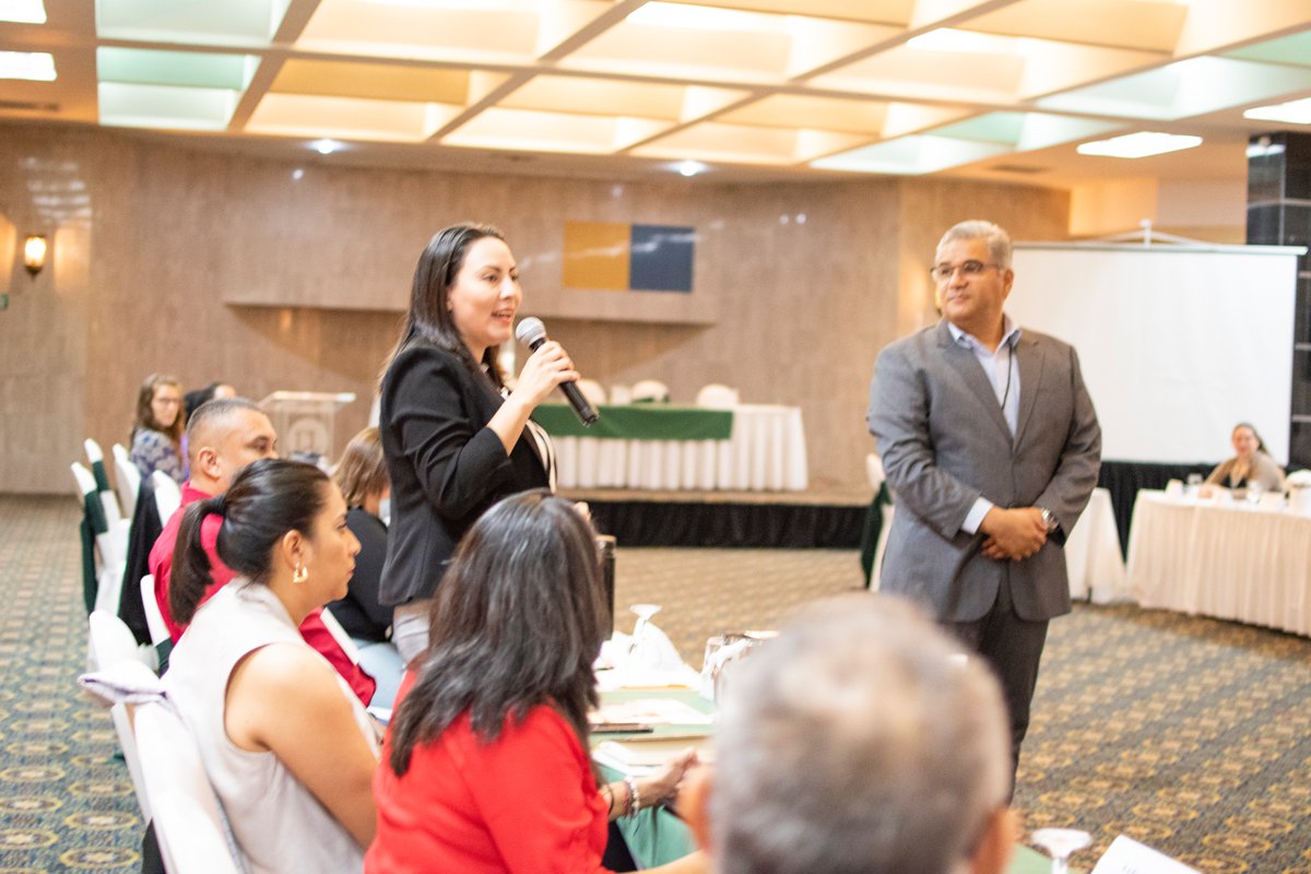 PRCVIH_Oficial's tweet photo. #Honduras Iniciamos el Taller de Fortalecimiento de Estrategias de Prevención y Búsqueda Activa de Casos de VIH para Honduras y Nicaragua a cargo de Oficiales de CDC Atlanta y Centroamérica. @CDCCentralAmer #PEPFAR #PRCVIH https://t.co/Dje51UPbhR