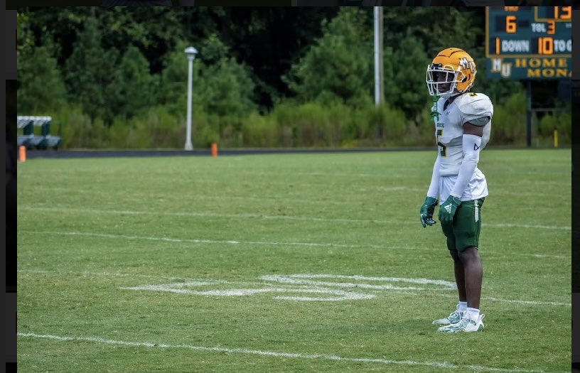 ElijahWallace__'s tweet photo. Good game yesterday @Methodist_FB 🙏🏿 https://t.co/wGuoifzopZ