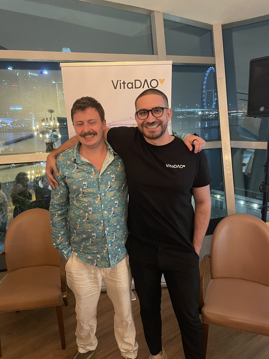 athenabiorg's tweet photo. Great event by our fam @vitadao for #TOKEN2049Week (👏 @MaxUnfried @alxdobrin) 

Our amazing advisor and supporter @ZH0405 gave a great talk on reproductive #longevity 

And @DONG_Lu_ is 100% AthenaDAO style 👩🏼‍🎤! https://t.co/WWJ2bd53DT