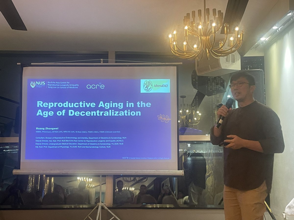 athenabiorg's tweet photo. Great event by our fam @vitadao for #TOKEN2049Week (👏 @MaxUnfried @alxdobrin) 

Our amazing advisor and supporter @ZH0405 gave a great talk on reproductive #longevity 

And @DONG_Lu_ is 100% AthenaDAO style 👩🏼‍🎤! https://t.co/WWJ2bd53DT