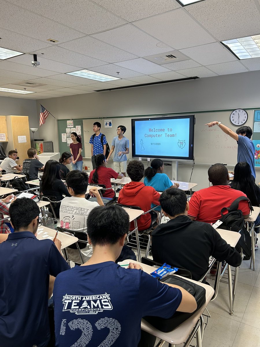 First MBHS Computer Team meeting today, it’s a full house!
<a href="/blairmagnet/">Blair Magnet</a>
