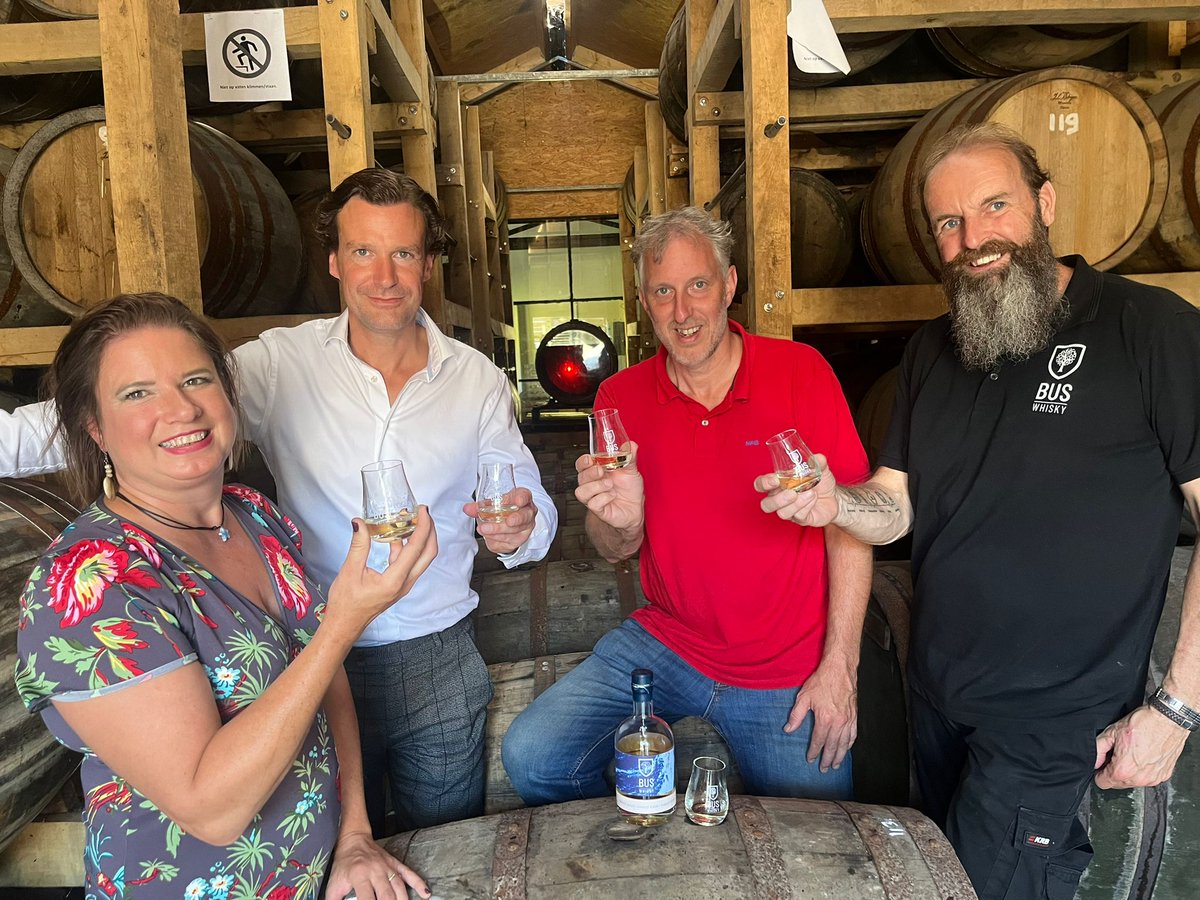 Transfernieuws! We verwelkomen Martijn Keesmaat als commercieel directeur bij Bus Whisky. Martijn was eerder commercieel directeur van Hooghoudt in Groningen. Zijn passie voor de whiskywereld maakt dat hij nu het hoge Noorden verruilt voor onze whiskystokerij in Brabant.